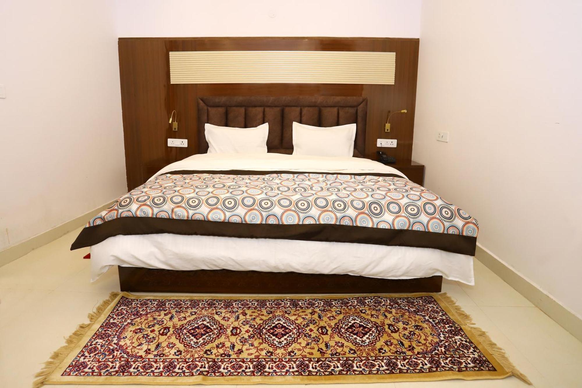 Vrindavan Guest House 뉴델리 외부 사진